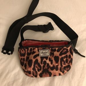 Herschel fanny pack